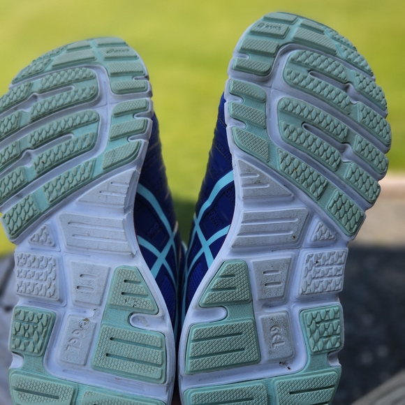 ASICS Women's Blue Running Shoes - Picture 5 of 5